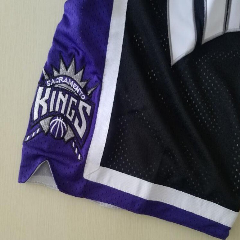 Sacramento Kings Men Just Don Retro Hardwood&#13;Classics NBA Embroidered pocket Basketball Shorts