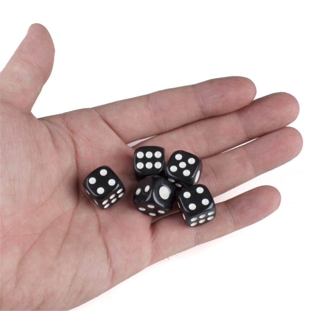 50 stuks 12mm Zwart Acryl Dobbelstenen Ronde Zes Zijdige D6 D & D RPG KTV Bar Party Dice Game