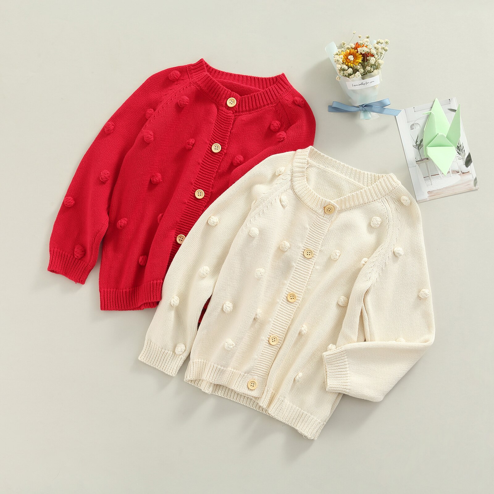 Cárdigan de punto de otoño para niñas pequeñas, decoración de bola de felpa, cuello redondo, manga larga, prendas de vestir de un solo pecho, Tops informales