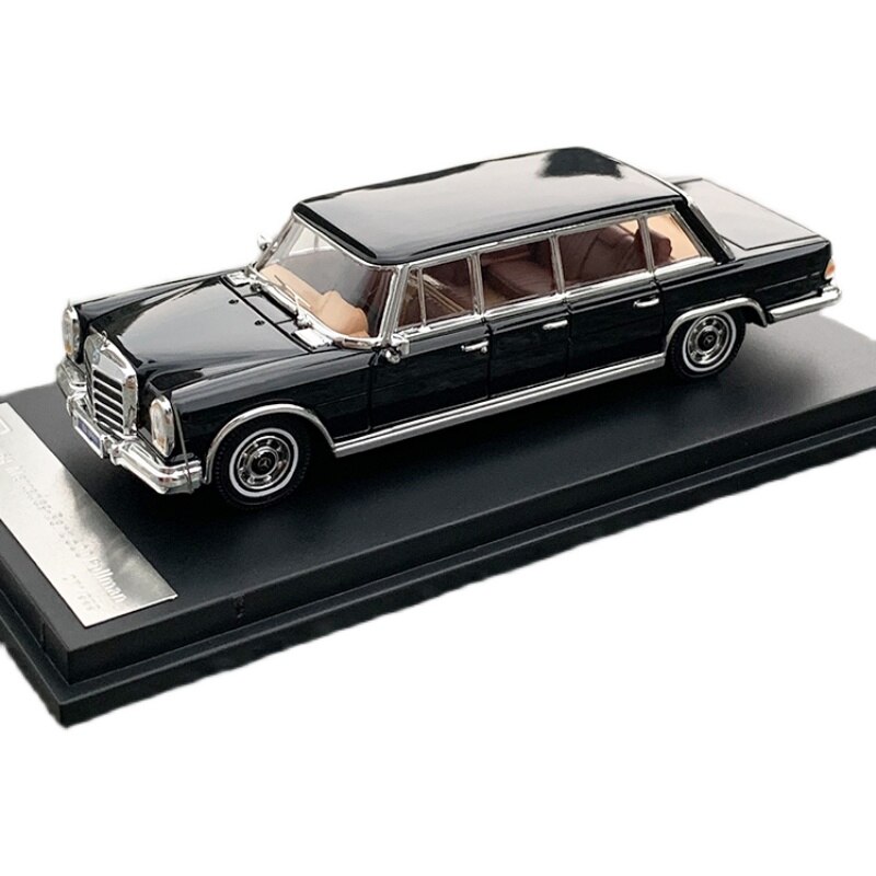Specjalna DCM 1/64 Pullman600 Model odlewu samochodu rozszerzona symulacja modelu Pullman W100