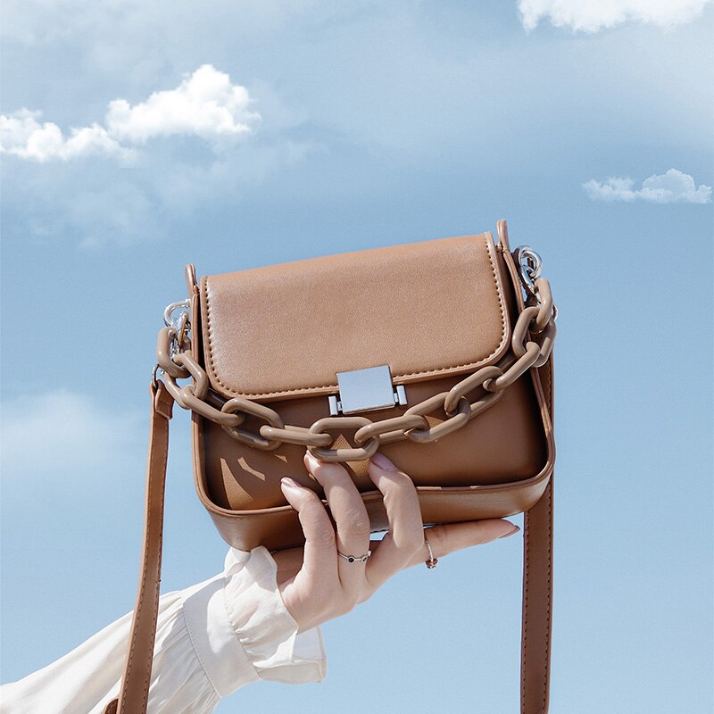 Ensfarget firkantet crossbody veske pu lær dameveske kjede tote skulder messenger bag: Brun