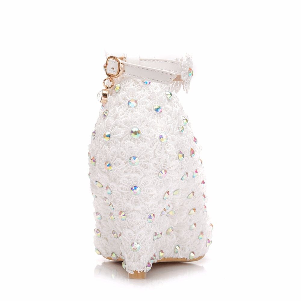 Crystal Queen White Flower Woman Wedding Shoes Lace Pearl High Heels Sweet Bride Dress Shoes Beading Wedges heels Pumps