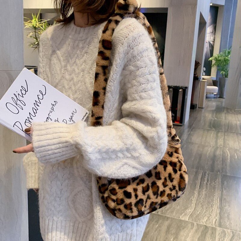 Winter Shoulder Bag Female Leopard Female Bag Chain Large Plush Winter Handbag Messenger Bag Soft Warm Fur Bag