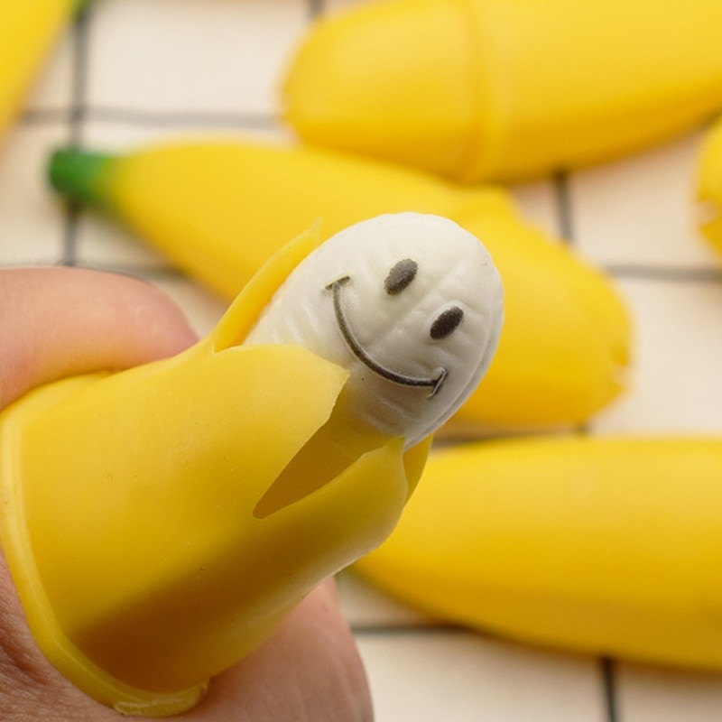 Juguete antiestrés para niños pequeños, Bola de exprimir a mano, plátano en miniatura, juguete para aliviar el estrés, juguete realista para pelar