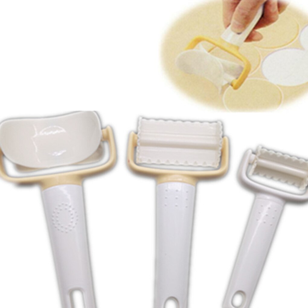 3pcs/set Fondant Cake Bakery Tools Rolling Angel Biscuit Ravioli Cutter Plastic Baking Pastry Supplies Random Color