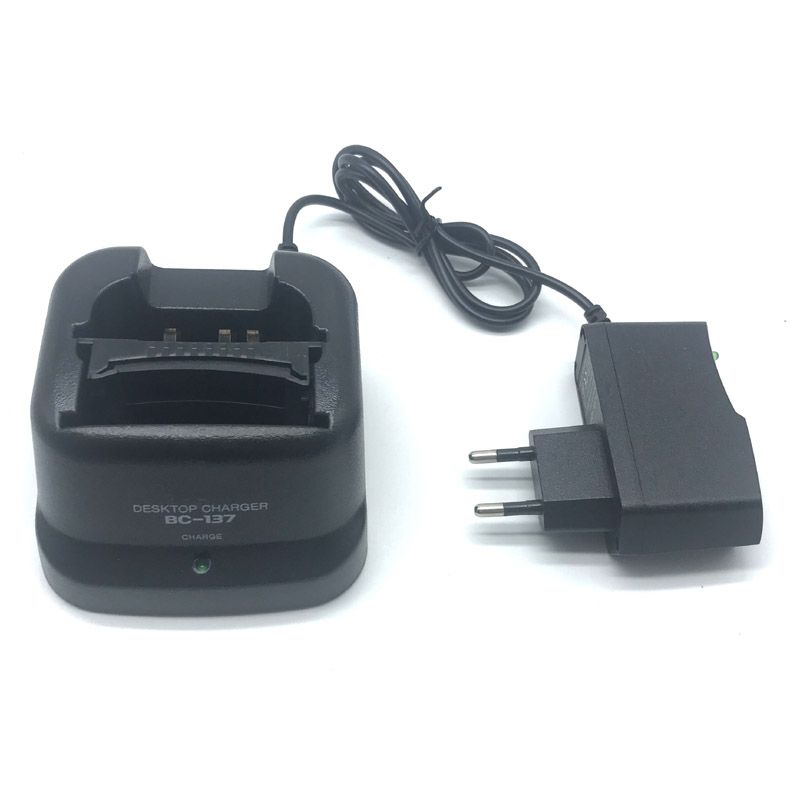 BP210 BP-210N BP-210 BP-209 BP209 NI-MH Akku + BC-137 Schnelle Ladegerät für ICOM IC-V8 V82 A24 A6 F3G F30 F40 f11 F22 F4G Radio: 1Stck EU Ladegerät