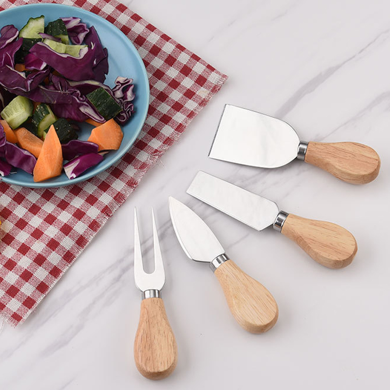 4PCS Cheese Knives Stainless SteelOak Handle Cheese Cutter Cheese Board Butter Spatula Kitchen Cheese Tools