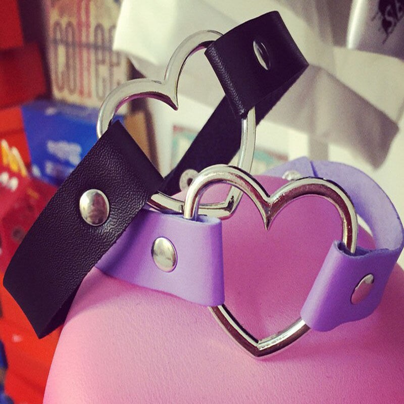 Moderna y CHIC gargantilla para mujer, de piel sintética, hecha a mano con remache estilo Punk y anillo redondo, Collar de corazón, joyería nueva