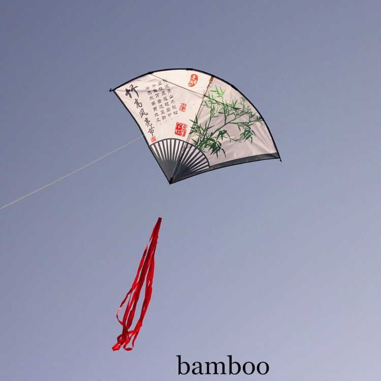 Nueva cometa de ventilador plegable china de gran para deportes divertidos al aire libre con mango y línea de buen vuelo fácil de volar