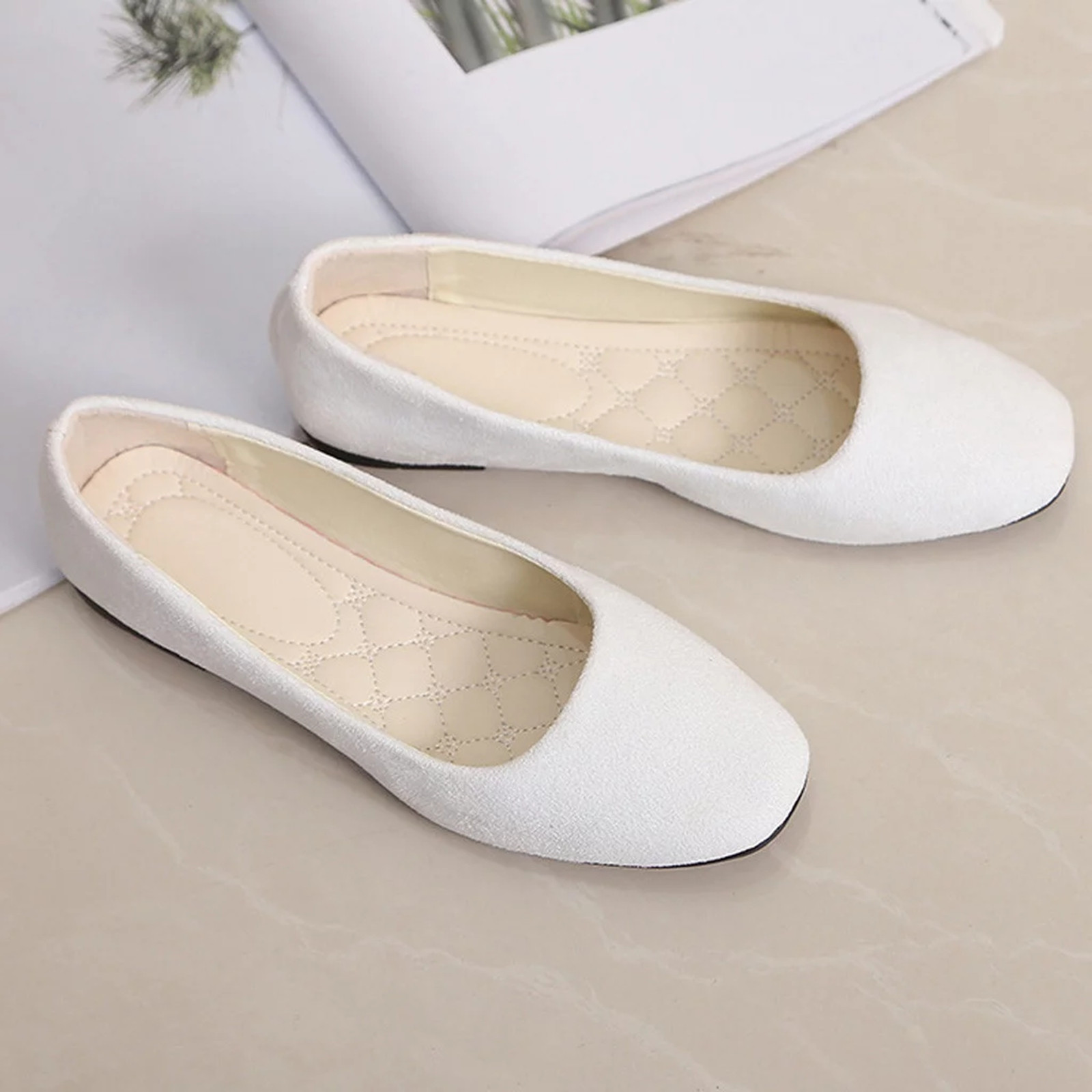 2025 Mocassini in pelle scamosciata da donna Tacco piatto Scarpe femminili poco profonde Primavera Estate Punta quadrata Décolleté da donna concisi di base Taglia 36-43: WHITE / 43