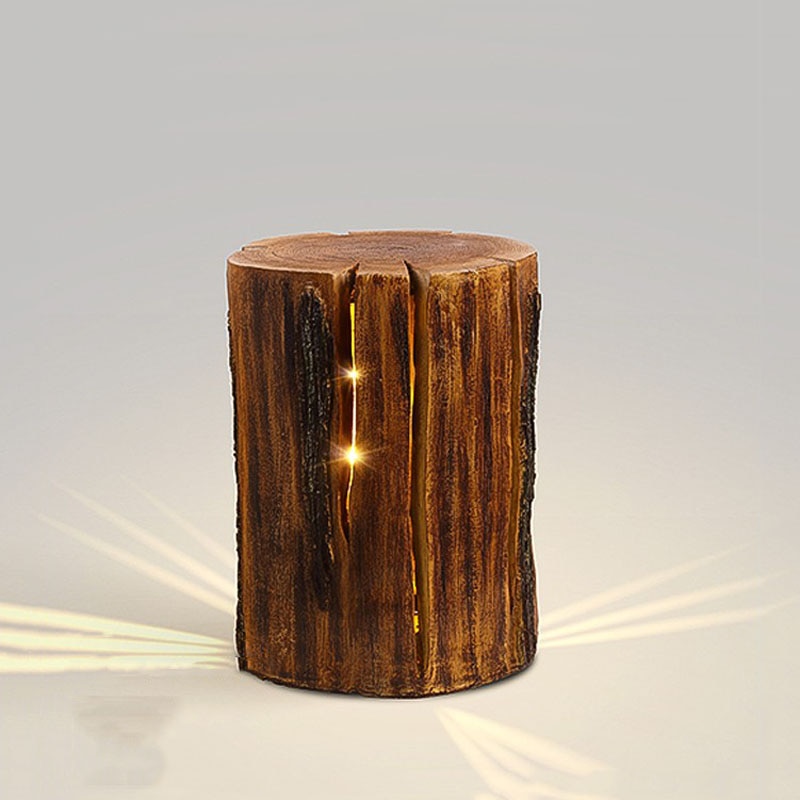 Produit breveté. Lumières de souche, lumières de tabouret en bois, lumière de pelouse en bois d'imitation