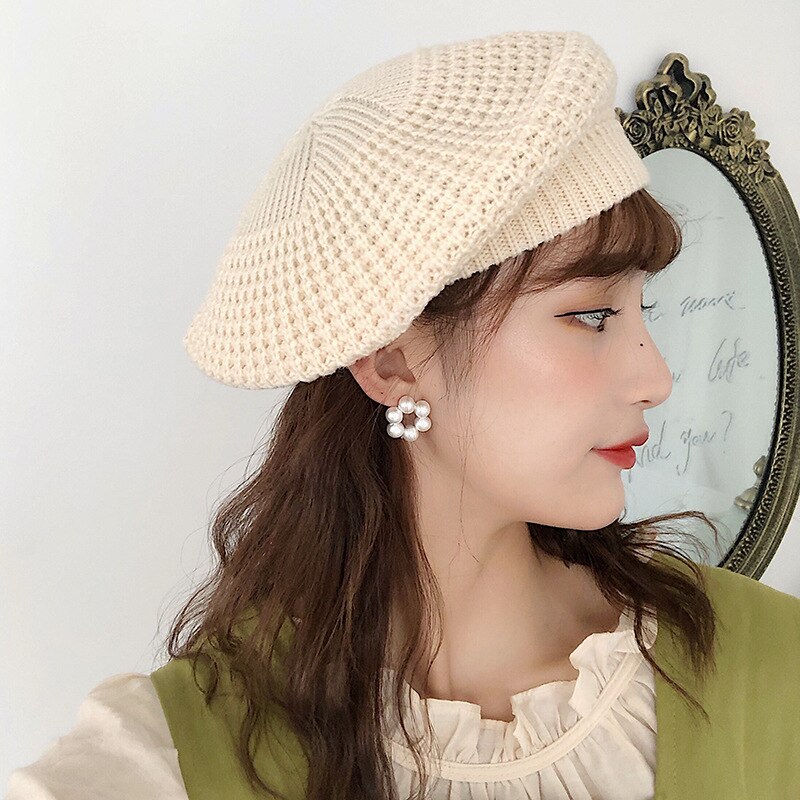 Beret hatte kvinder forår efterår fransk hat piger ensfarvet efterår vinter beret hat til kvinder flad cap hat filt baretter: Beige