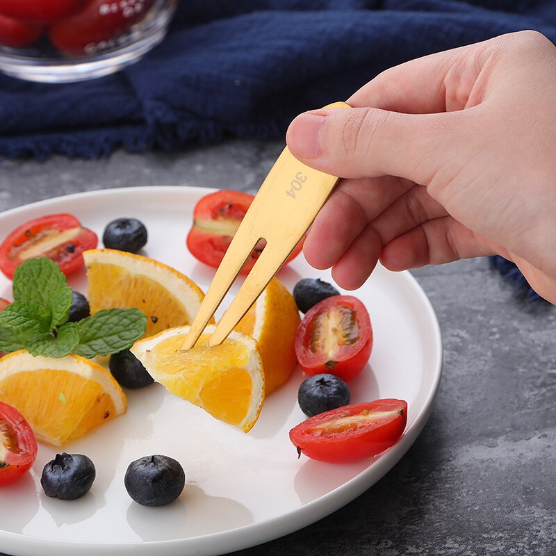 6 pz forchetta da frutta in acciaio inossidabile torta d'oro dolce Picke bella mini forchetta utilizzata per la torta in festa lumaca forcella regalo ristorante