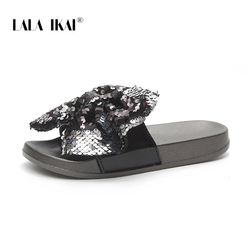LALA IKAI femmes été pantoufles bout ouvert Bling grand noeud noeud tongs talons plats plage intérieur maison dames pantoufles XWA11118-4