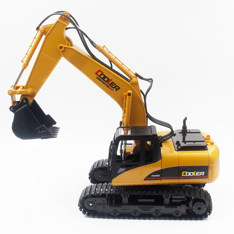 Huina 15- channel full-function remote control excavator construction tractor digger toy with 2,4 ghz transmitter