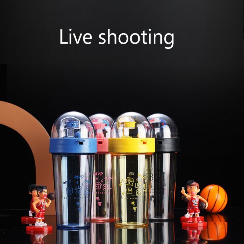 Gros basket-ball tir bouteille d'eau mignon couleur hommes et femmes bouilloire courrier gratuit enfants Drinkware