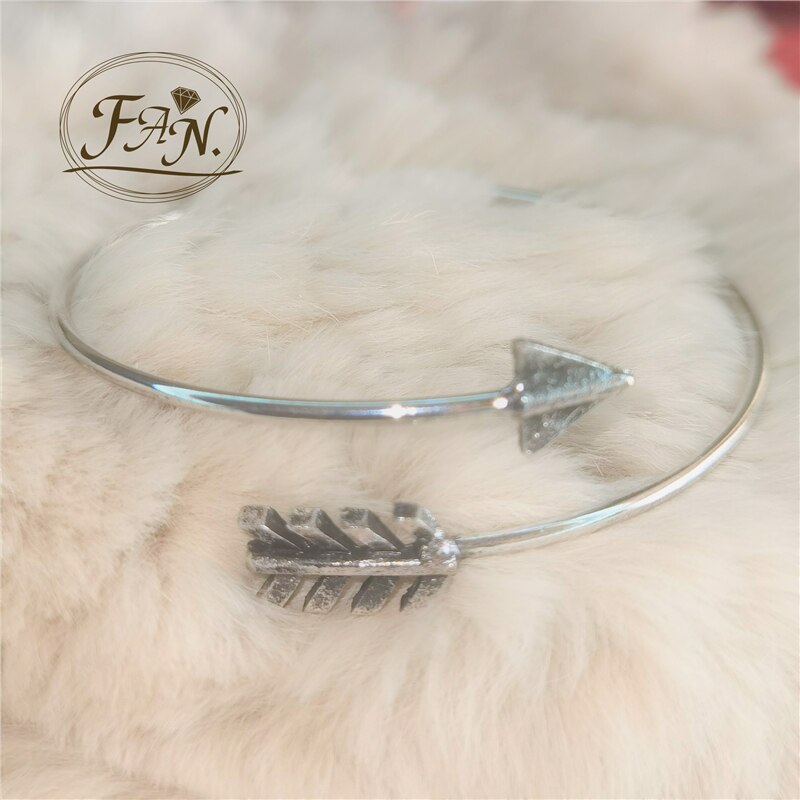 2021 nova tendência charme menina senhoras simples seta estilo prata cor casual moda ajustável manguito pulseira jóias presente agradável