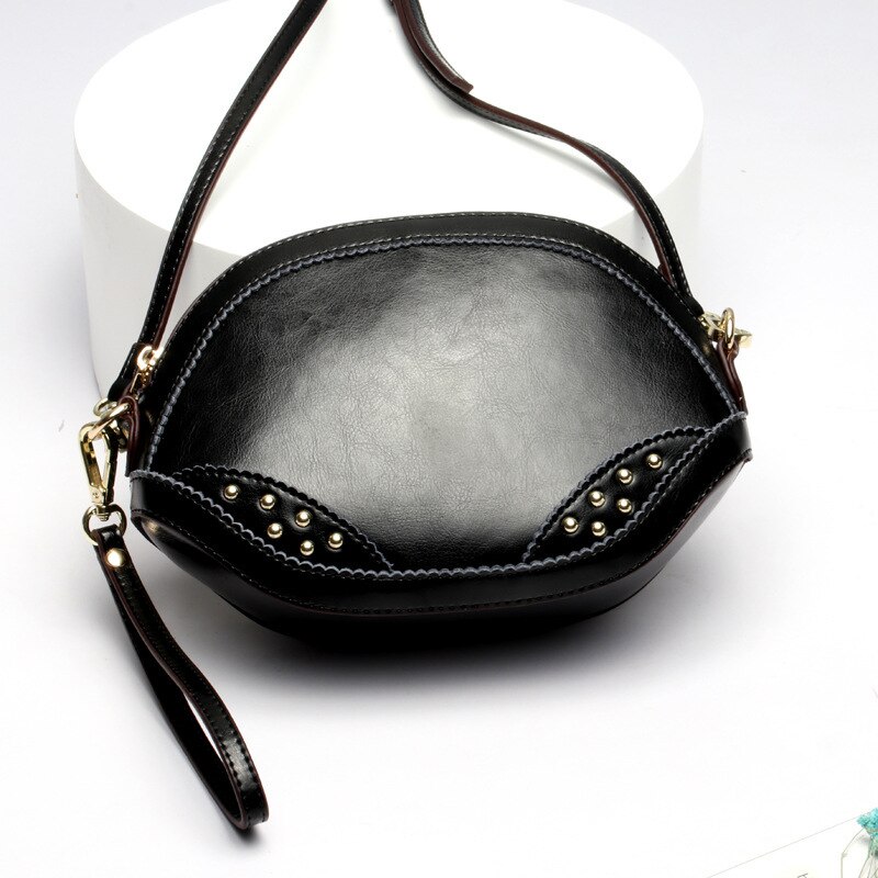 Shell Package Mini- Portable Mobile Phone Package Concise Diagonal Single Shoulder Package Tide: black