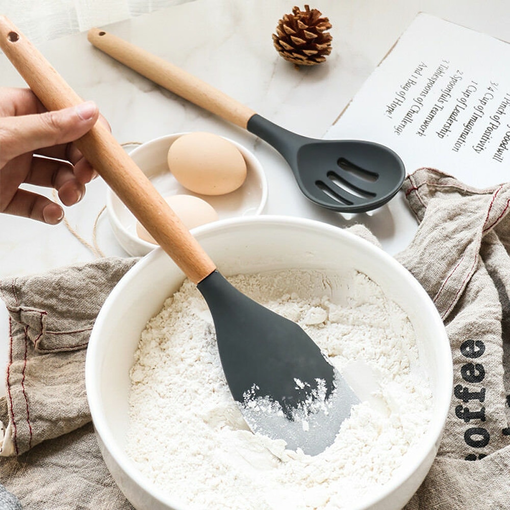 Multiple Style Wooden Handle Silicone Spatula Soup Spoon Fork Colander Shovel Cooking Utensils Kitchen Tool Suit Exquisite