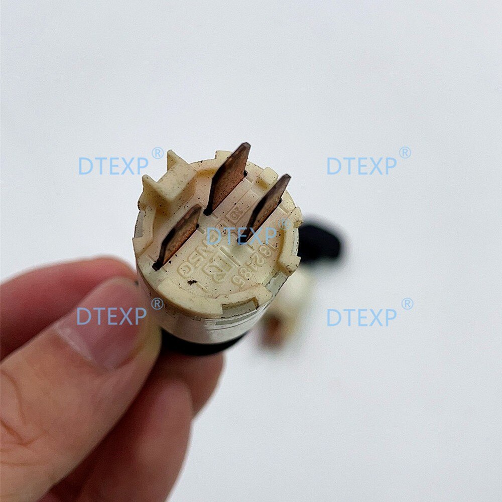 Dashboard air conditioner AC Heater Control Climate Panel Switch For Pajero wind switch for Montero Shogun 1989-2000 rear heat