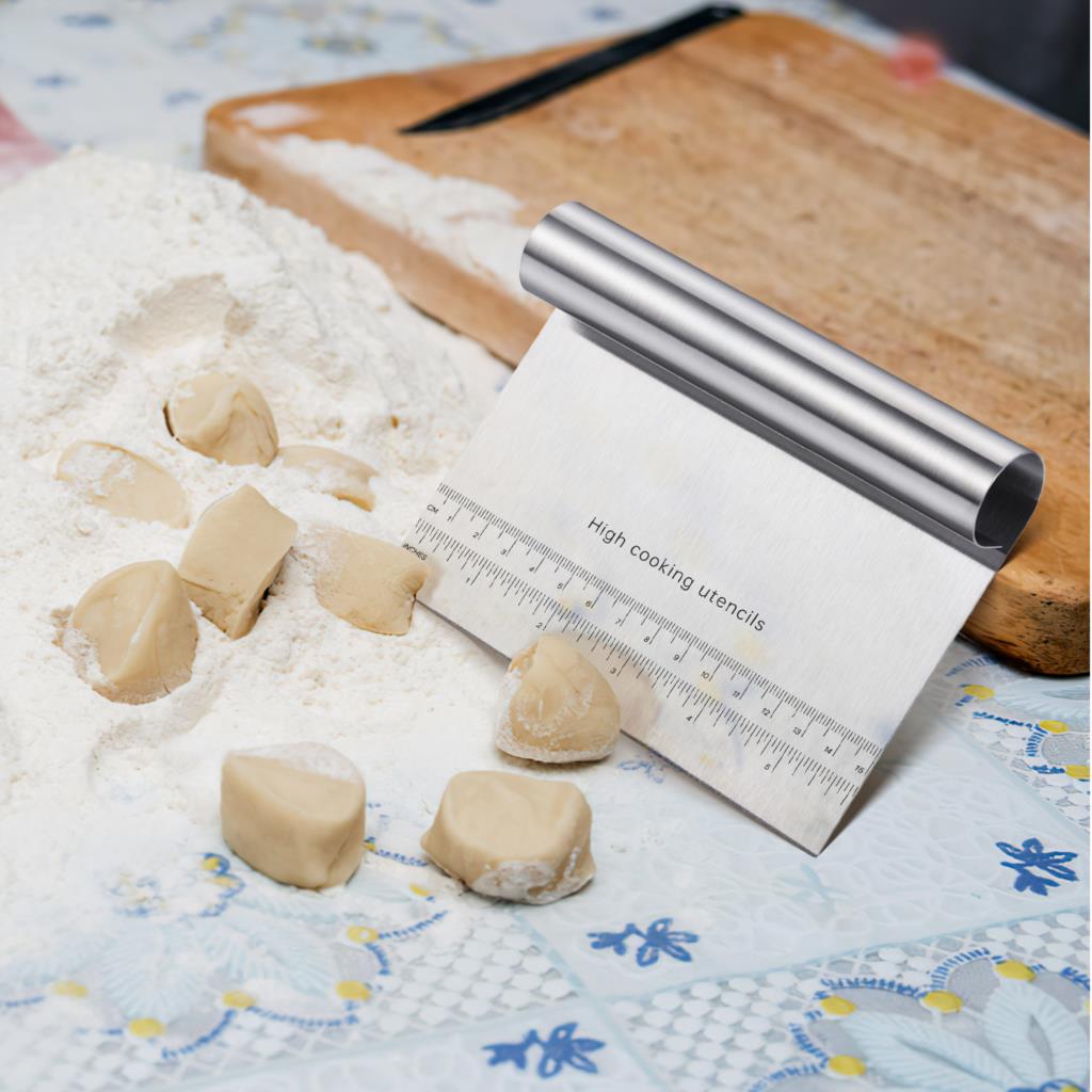 Stainless Steel Dough Cake Cutter Slicer Spatula For Cake Cream Scraper Pasty Cutters Scraper Irregular Teeth Edge DIY Smoother