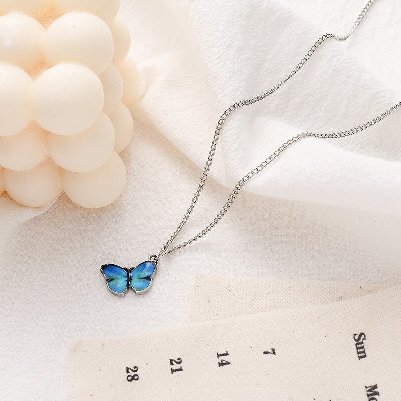 Koreańska, niebieska gradientowa motyl naszyjnik dla kobiet dziewczyn kolor srebrny motyle wisiorek choker naszyjniki biżuteria prezent hurtownia: D