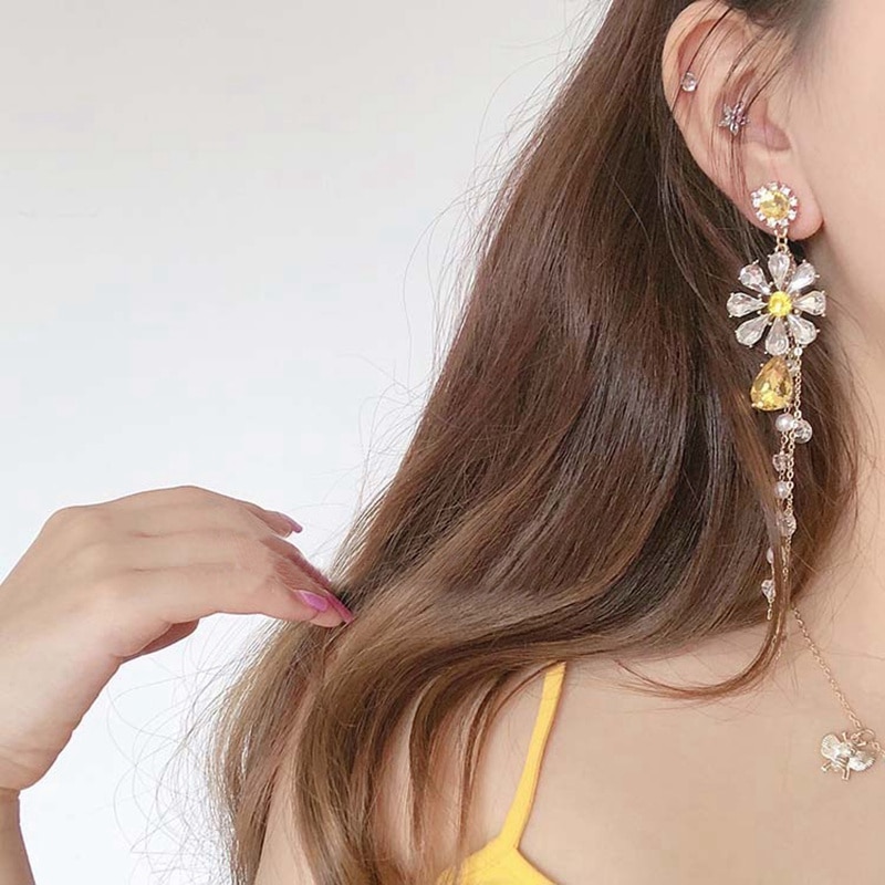 Nuevos exagerados de MENGJIQIAO, pendientes largos elegantes con flores amarillas de cristal y perlas, Pendientes colgantes para mujeres y niñas, joyería para fiestas