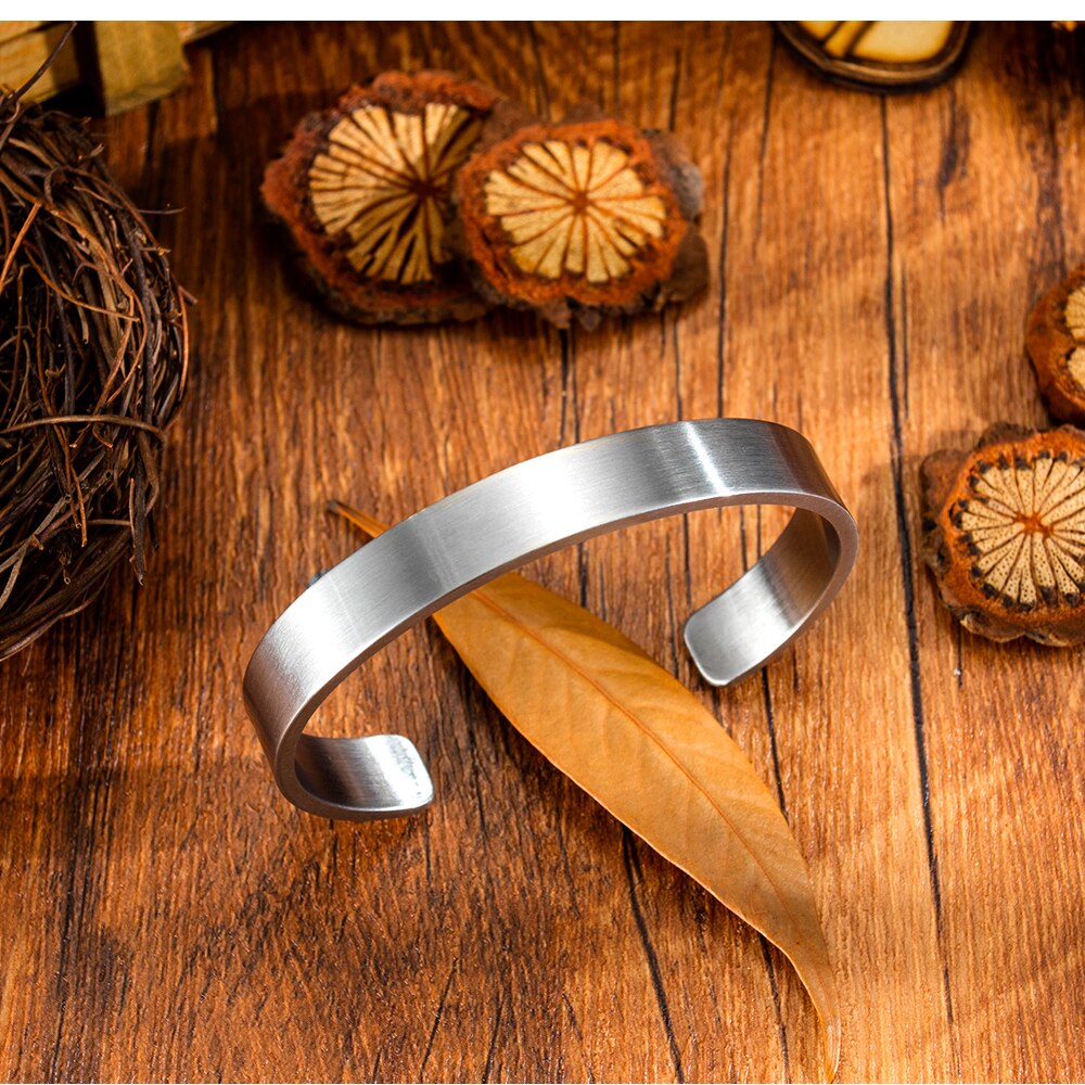 Pulsera de acero y titanio para hombre y mujer, brazalete de acero inoxidable, joyería de al por mayor