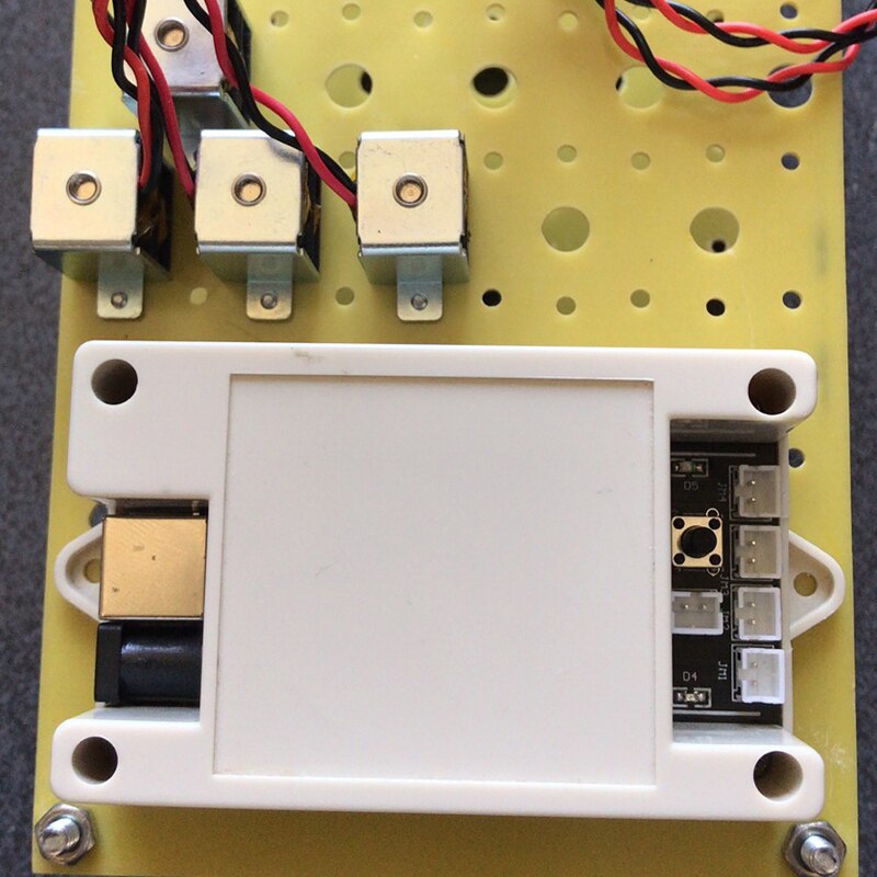 4-way physical clicker automatically presses the keyboard, mechanical arm calls and hangs up, factory aging test