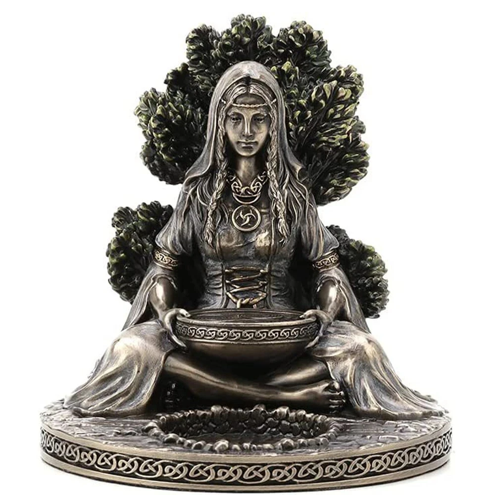 Scandinavian Mythology Celtic Goddess and Cernunnos Statue Candlestick Furniture Desktop Home Decor Crafts Figurine Collectibles