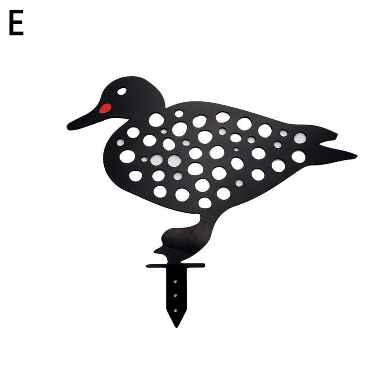 Chicken Yard Art Outdoor Garden Statues Backyard Lawn Stakes Metal Hen Yard Decor Garden Statues Decoration Ornament: E