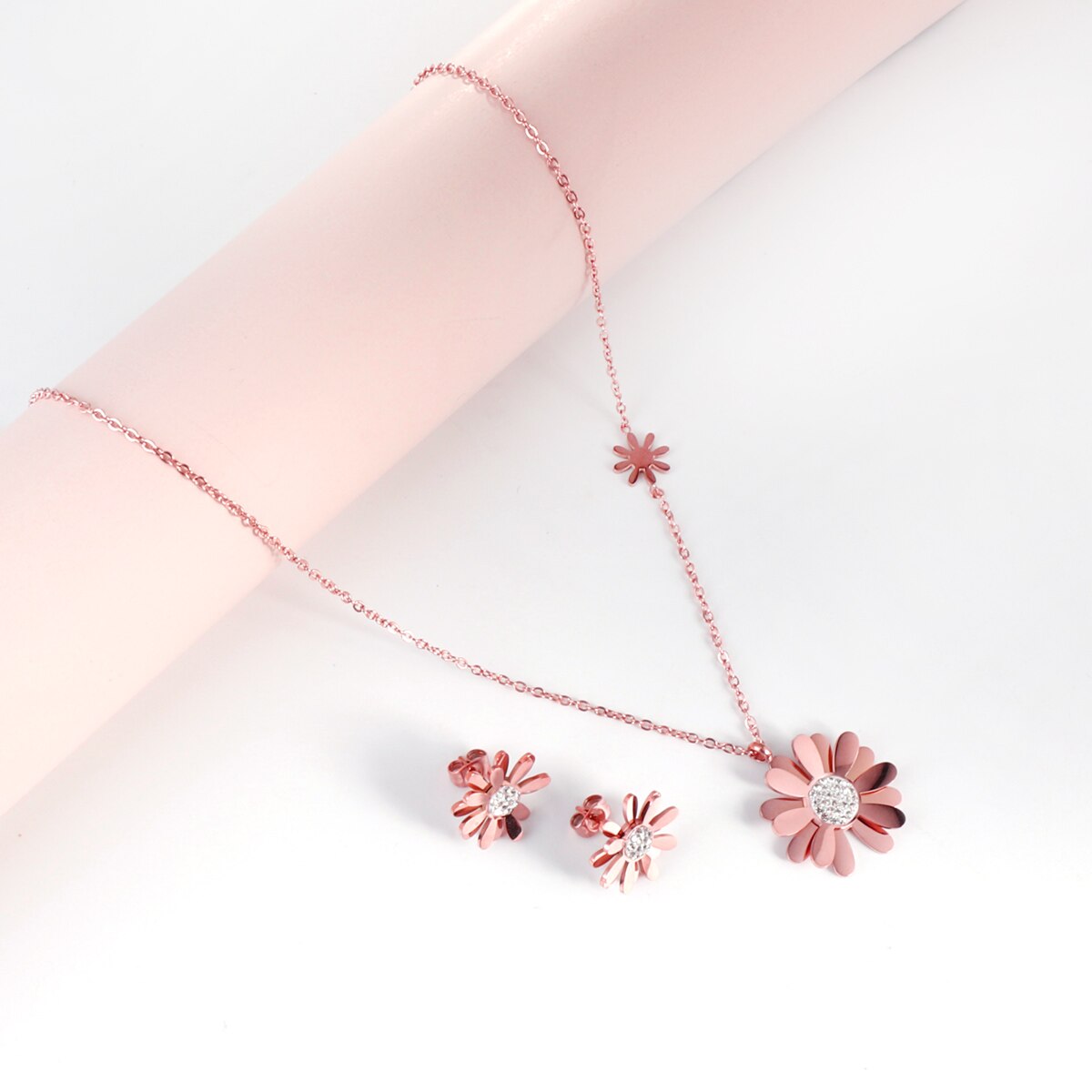 Luxukisskids koreansk small daisy rustfrit stål halskæder øreringe sæt til kvinder kontor smykke sæt pendientes mujer