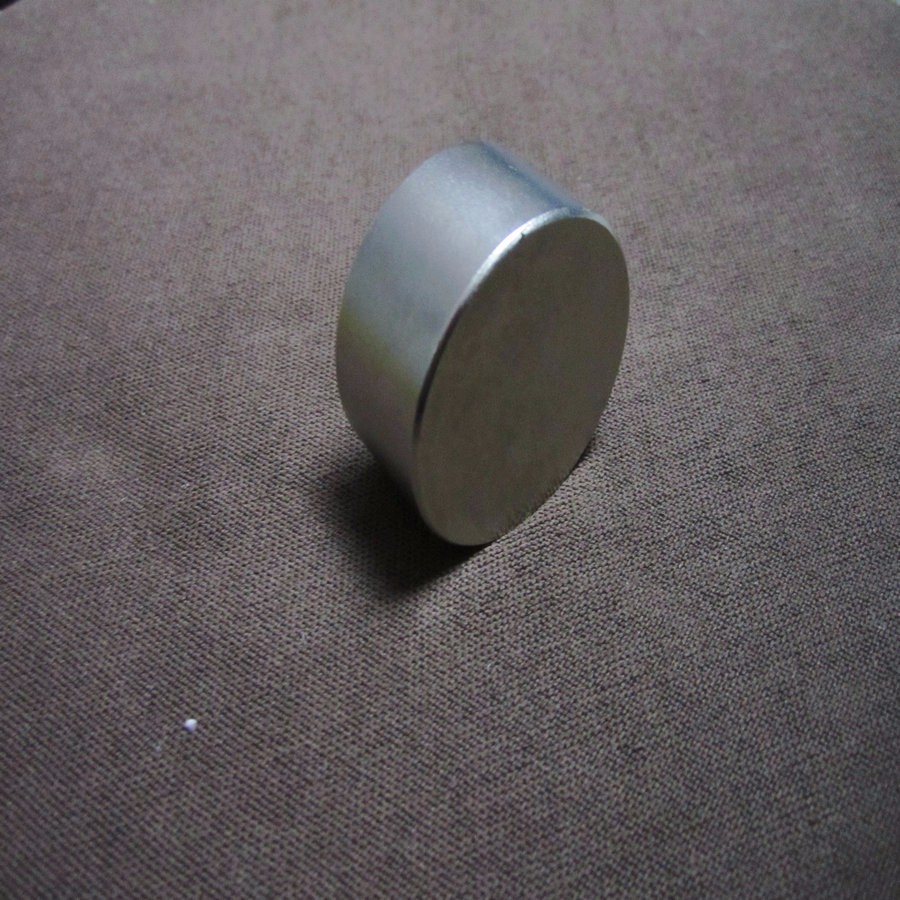 1 Pcs N52 Neodymium Dia 40 Mm X 20 Mm Sterke Magneten Disc Ndfeb Rare Earth Voor Ambachten Modellen Koelkast steken 40*20 Mm 40 Mm * 20 Mm