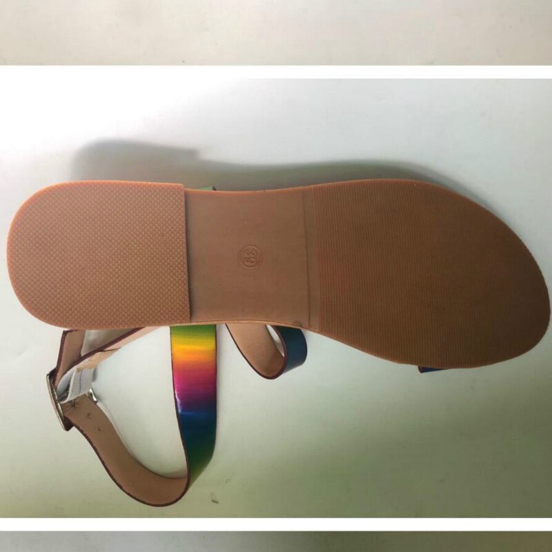 Bunte PU Leder Flache mit Frauen Sommer sandalen mit Schnalle Weiblichen Strand Offene spitze Rom schuhe