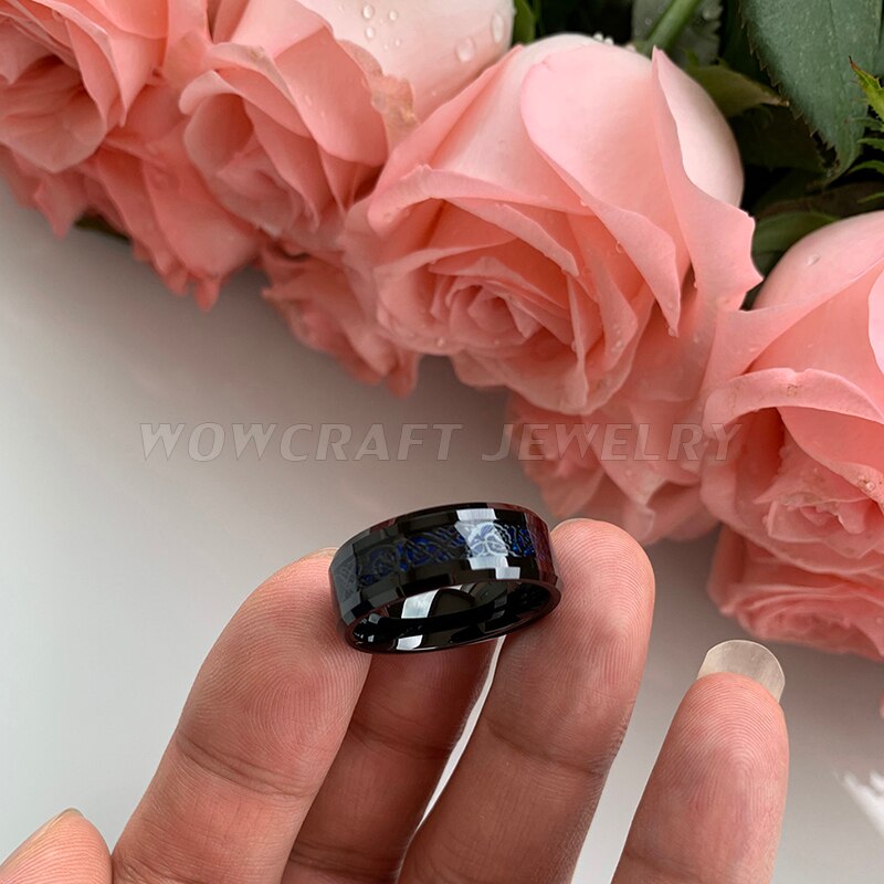 8mm Black Tungsten Wedding Ring voor Mannen Vrouwen Blauw Carbon Fiber Black Dragon Inlay met Comfort Fit Engagement Band