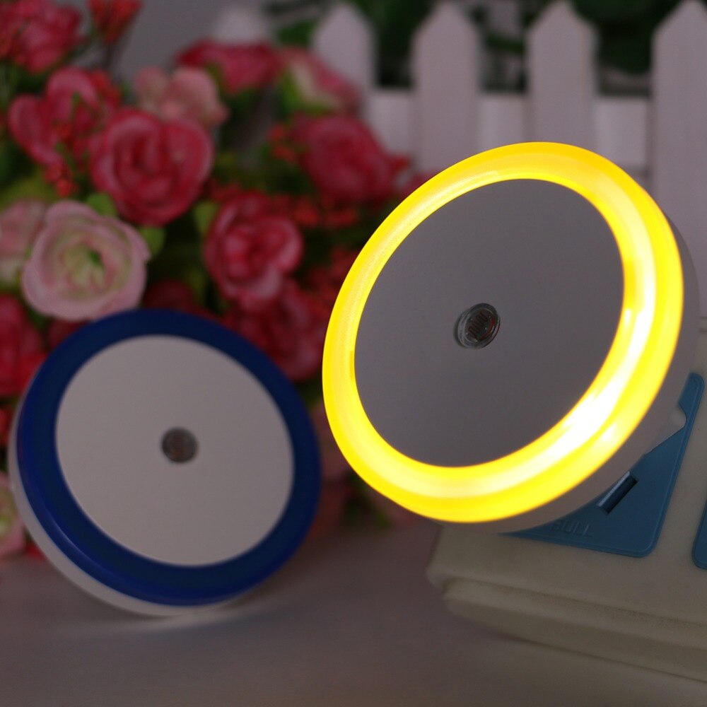 Light Sensor Controle Nachtlampje Armatuur Schemeringsdimmer Sensor Slaapkamer Inductie Plug-in LED Lamp Voor Baby Hal keuken Muur