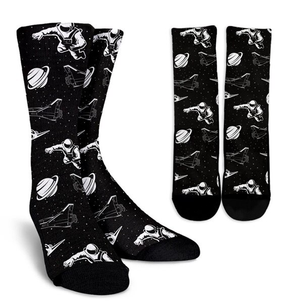 INSTANTARTS Women Men Breathable Sports Socks Space Astronauts Print Black Gym Socks Cycling Hiking Athletic Socks Adult Summer: HMF492Z46 / L/XL