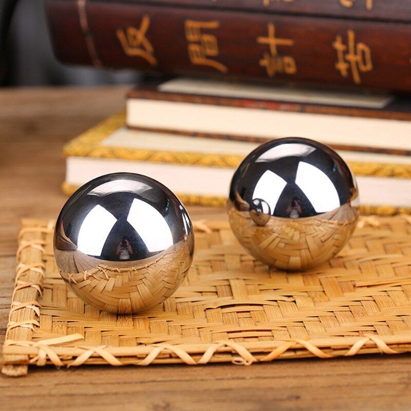 2Pcs Baoding Ballen Chinese Gezondheid Oefening Stress Ballen Hand Massage Ballen Metalen Meridiaan Bal Voor Hand Hersenen Oefening