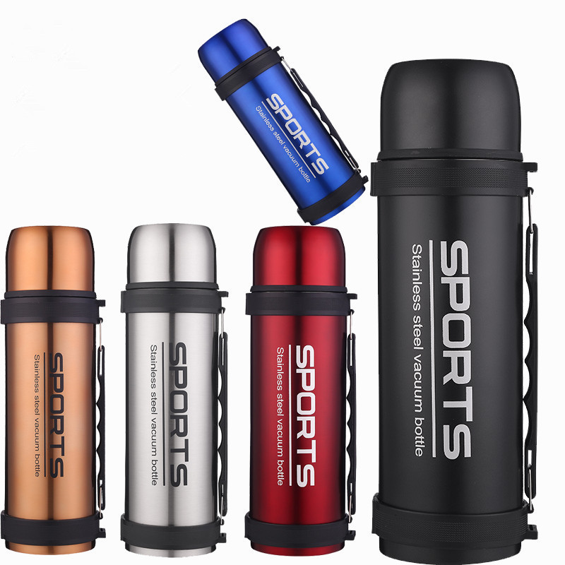 Grote Capaciteit Roestvrijstalen Thermoskan Outdoor Reizen Sport Persoonlijkheid Water Cup Draagbare Isolatie Vacuüm Cup 1.5L / 2L