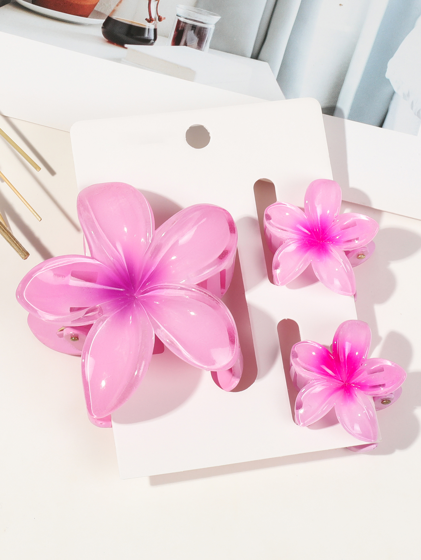 4 Uds. Pinzas en forma de garra para el pelo de plátano y flores bonitas para cabello grueso, sujeción fuerte antideslizante, hawaiano, accesorios para el cabello para mujeres y niñas, de vacaciones: Lavanda