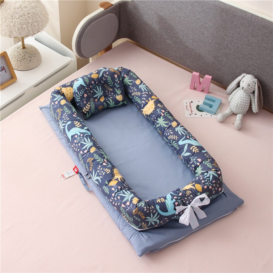 Portable Travel Baby Crib Removable Washable Kids Bed Multifunction Nursling Outdoor Toddler Nest: Blue dragon jungle
