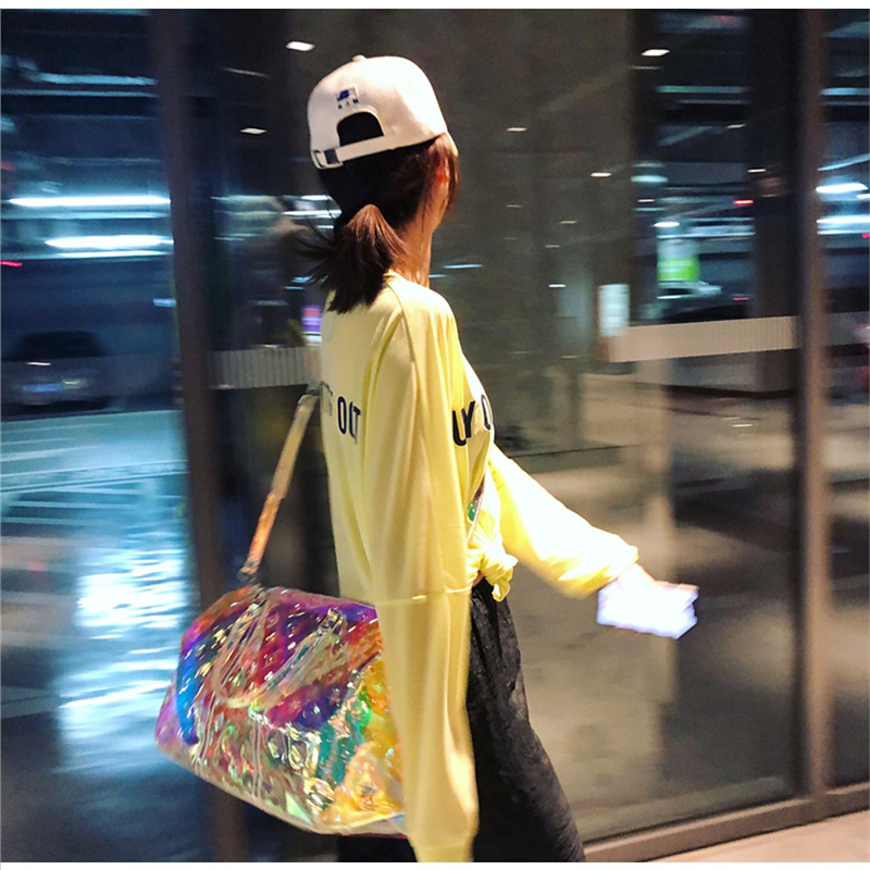 Arc-en-ciel Laser Gril Sport sac brillant femmes voyage sac à main PVC holographique bagage Transparent dame fourre-tout hologramme valises