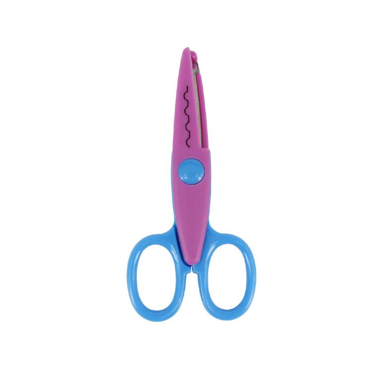 1 Pcs Handmade DIY 6 Patterns Album Lace Scissors Card Photo Pattern Scissors Cartoons Lace Scissors for Children
