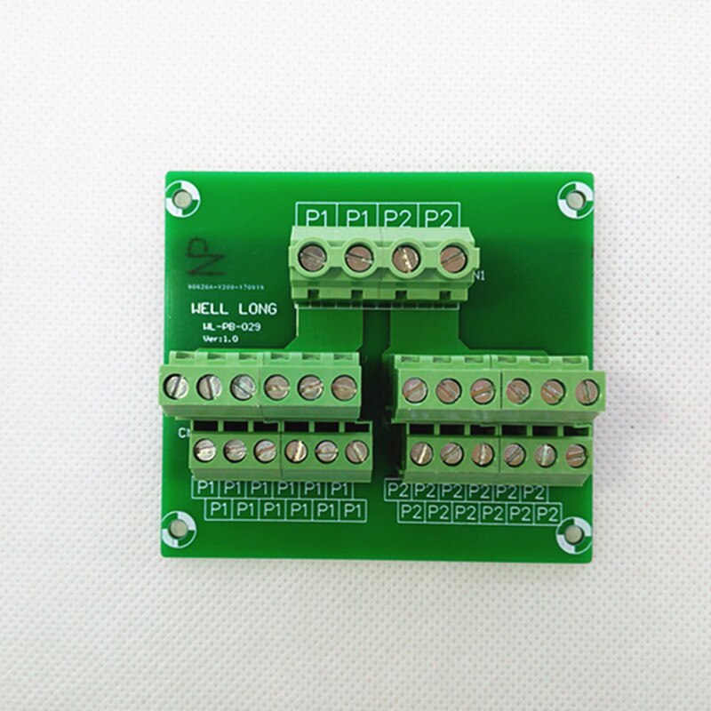 DIN Rail Mount Power Distributie Module.