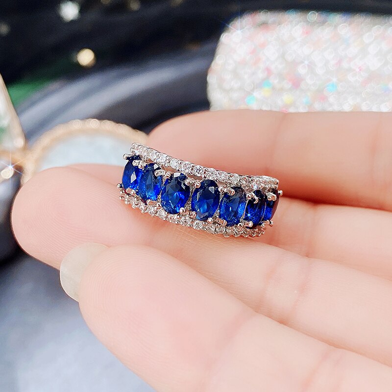 Huitan zarte damen-eheringe, Erklärung-schmuck mit blauem zirkonia-kristall, trendige Party-accessoires