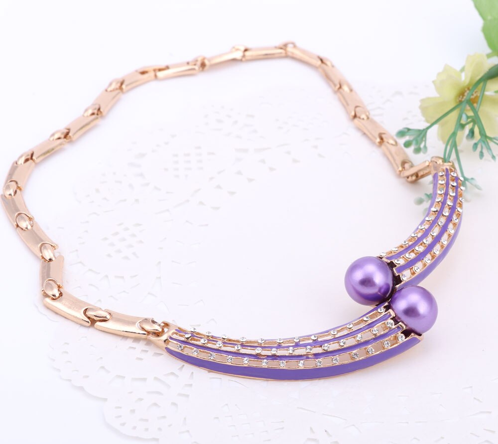 Gold Farbe Schmuck setzt Frauen Schmuck-einstellen/Hochzeit Zubehör Für Frauen Simulierte Perle Kristall Halskette setzt 2 Farben
