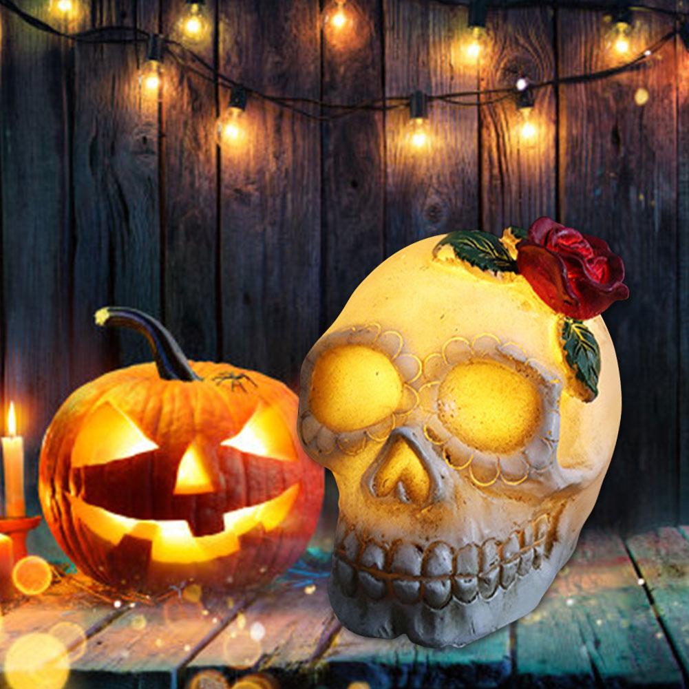 LED Glowing Skull Night Light Lamp Halloween Decoration Lights Party Decoration Simulation Resin Glowing Skull Lighting