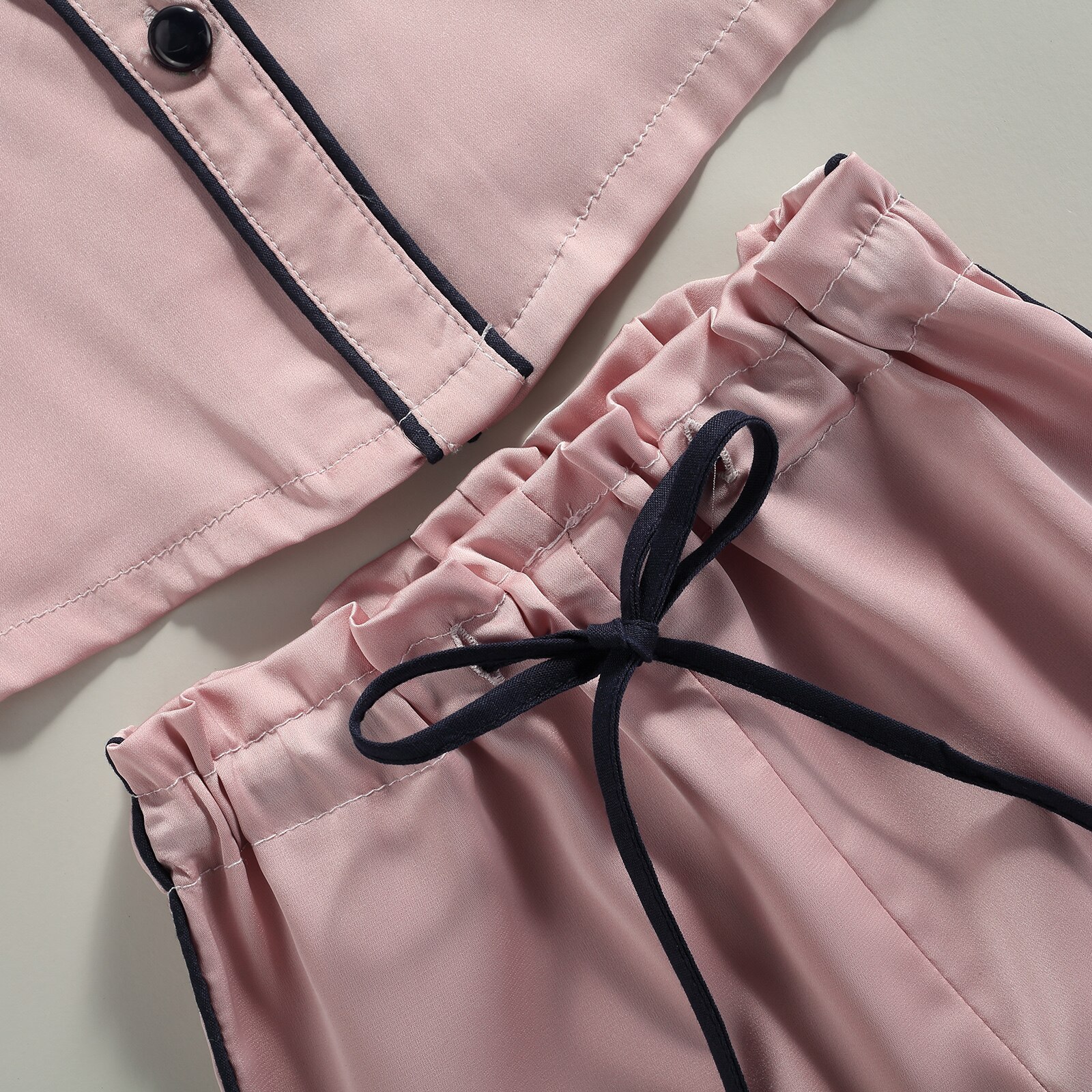 Camicia da bavero manica corta con motivo a cuore Set pigiama estivo 2 pezzi con tasca + pantaloncini con coulisse
