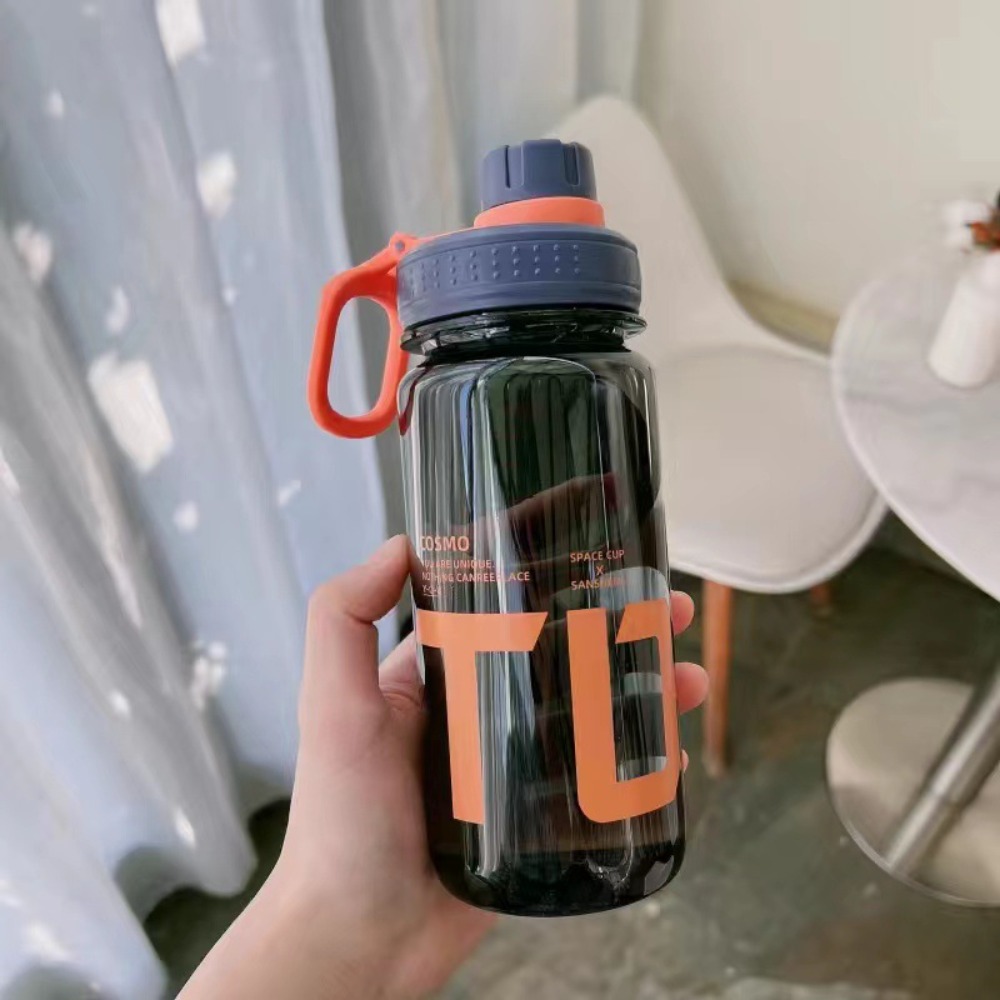 0.6l/0.8l/1l store vannflasker i plast, lekkasjesikker, lettvekter med håndtaksstropp, gjennomsiktig drikkeflaske: Gul