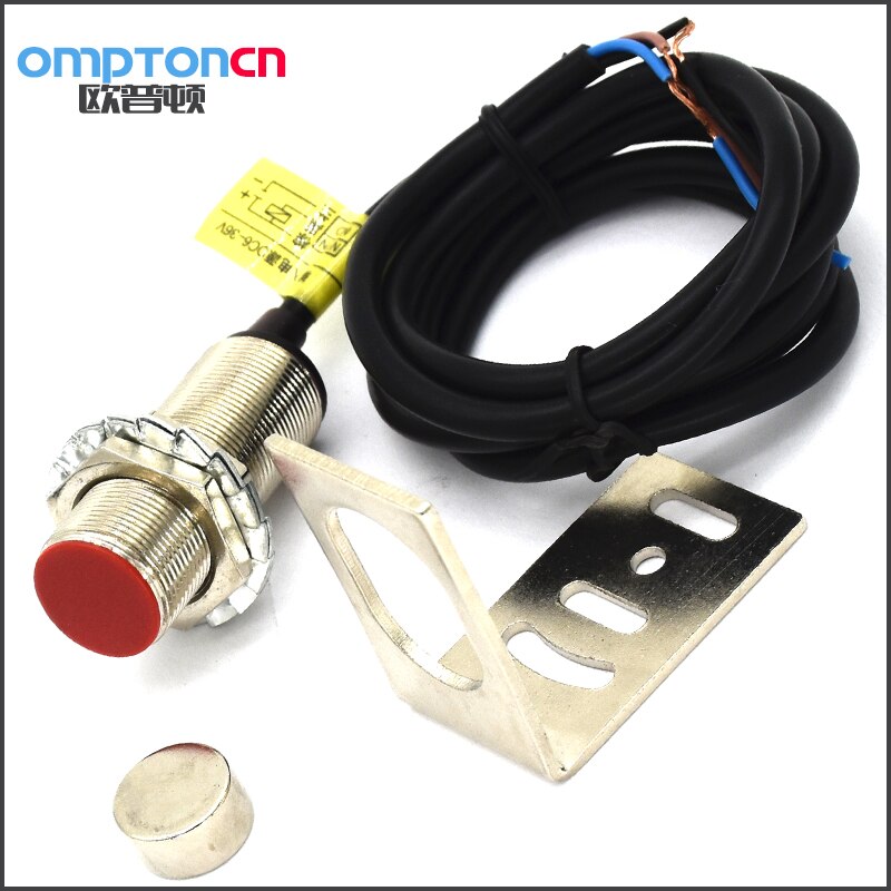 Nærhed hall sensor switch njk -5002c/ d / a / b  m12 npn  no 3 ledninger med magnet 10mm